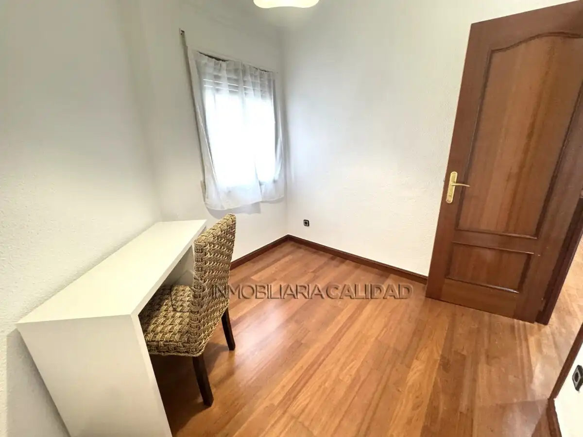 Wohnung zur Miete in Burgos mit Heizung und Möbliert