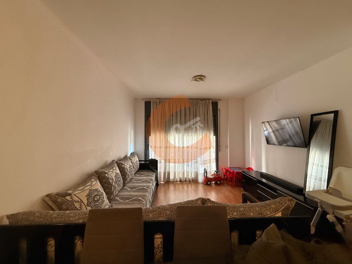 Sala d'estar de Pis en venda en El Vendrell amb Parquet i Balcó