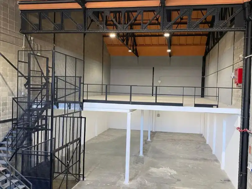 Industriegebäude zur Miete in Carrer d'Anselm Clavé 17