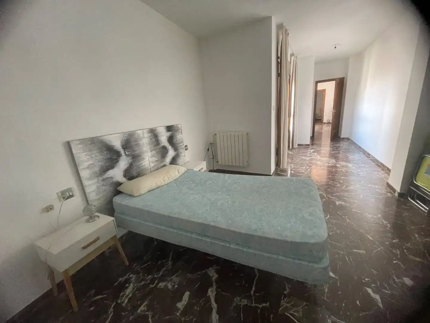 Habitación de Piso en venta en Baza con Calefacción, Trastero y Horno