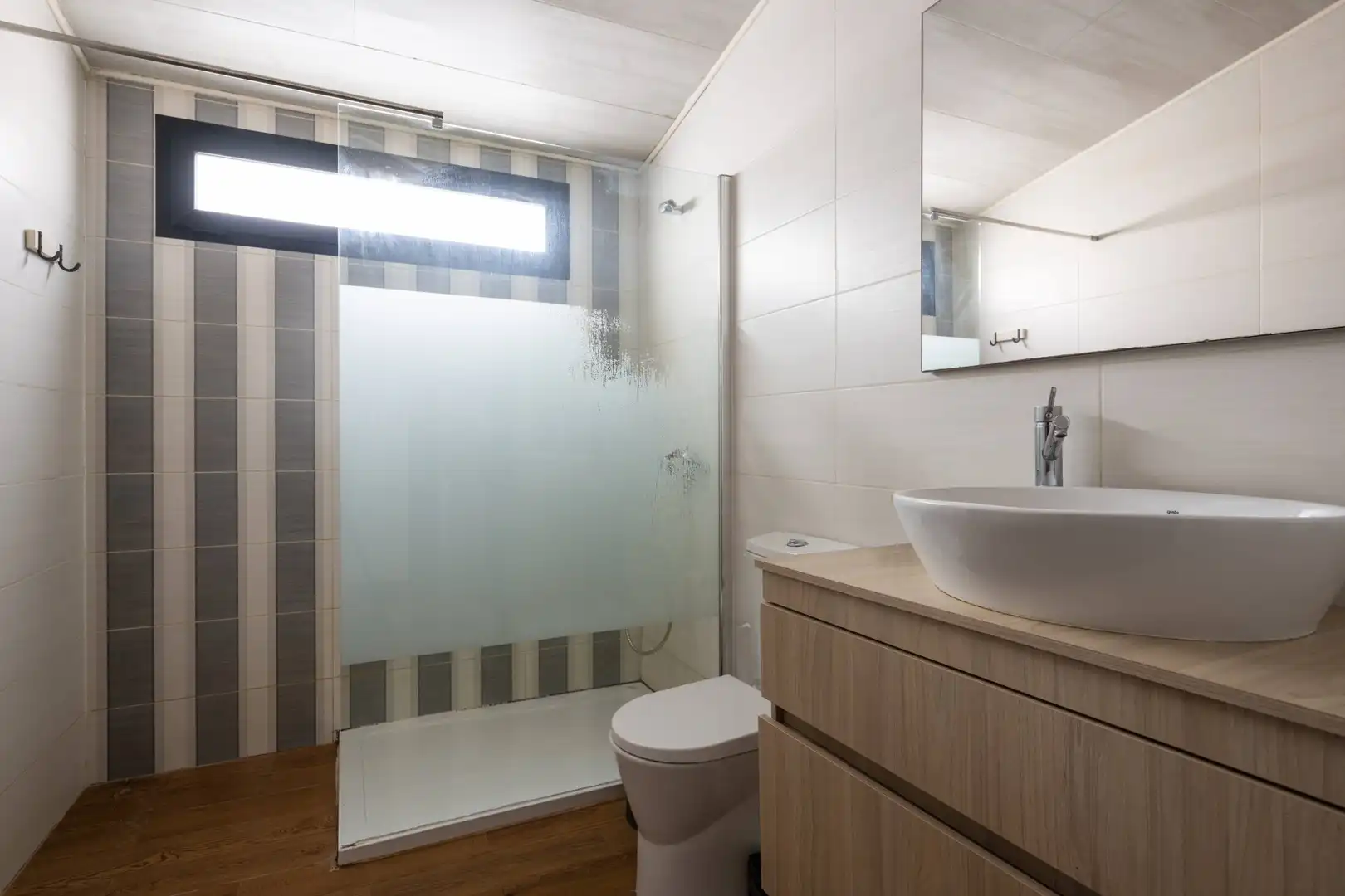 Bany de Casa o xalet en venda en Telde amb Jardí privat, Terrassa i Traster