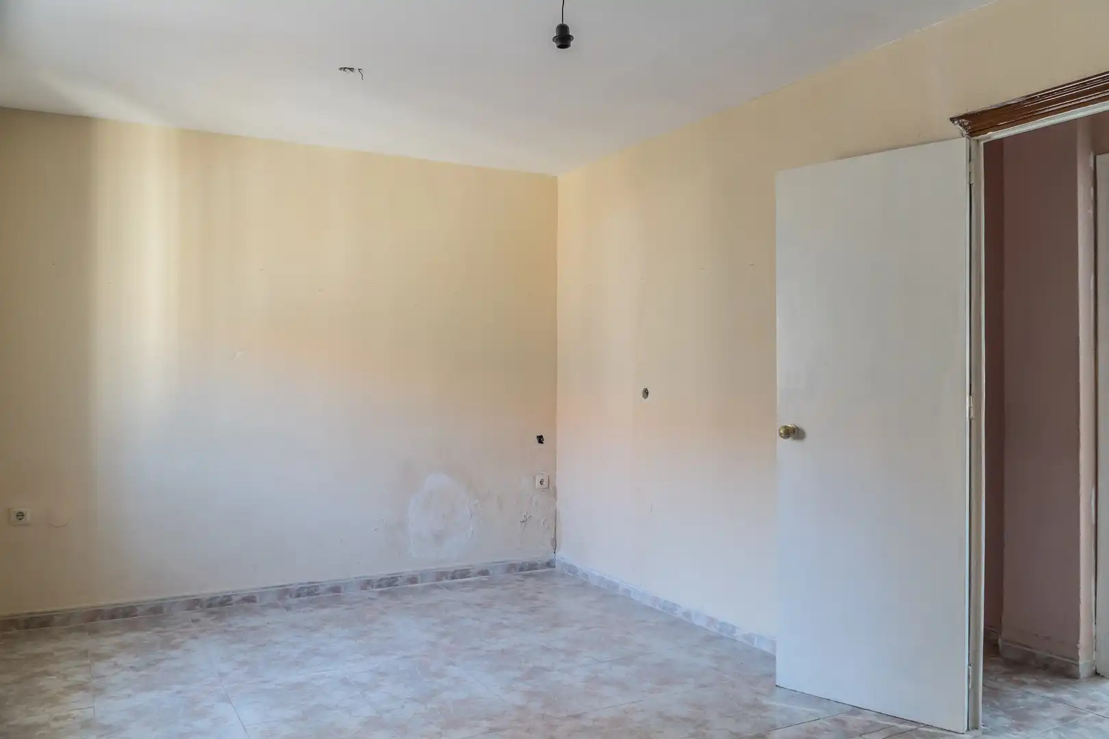 Habitación de Piso en venta en Linares