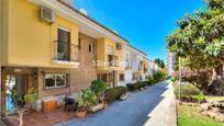 Exterior view of Single-family semi-detached for sale in Fuengirola  with Air Conditioner, Heating and Terrace