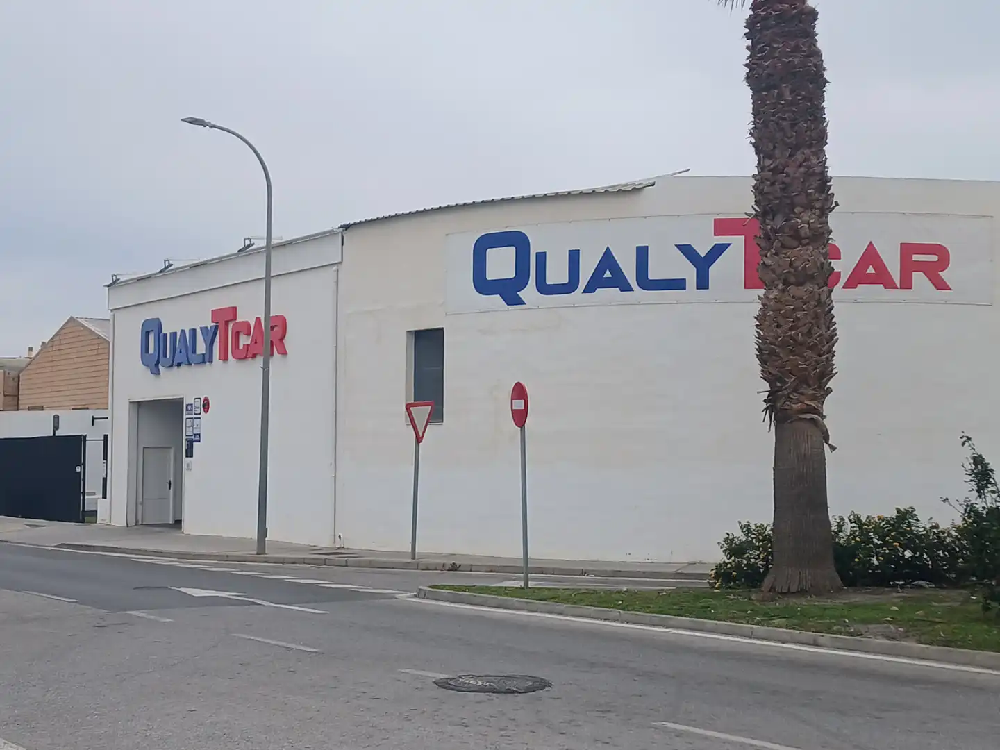 Außenansicht von Fabrik Grundstücke zum Verkauf in Motril