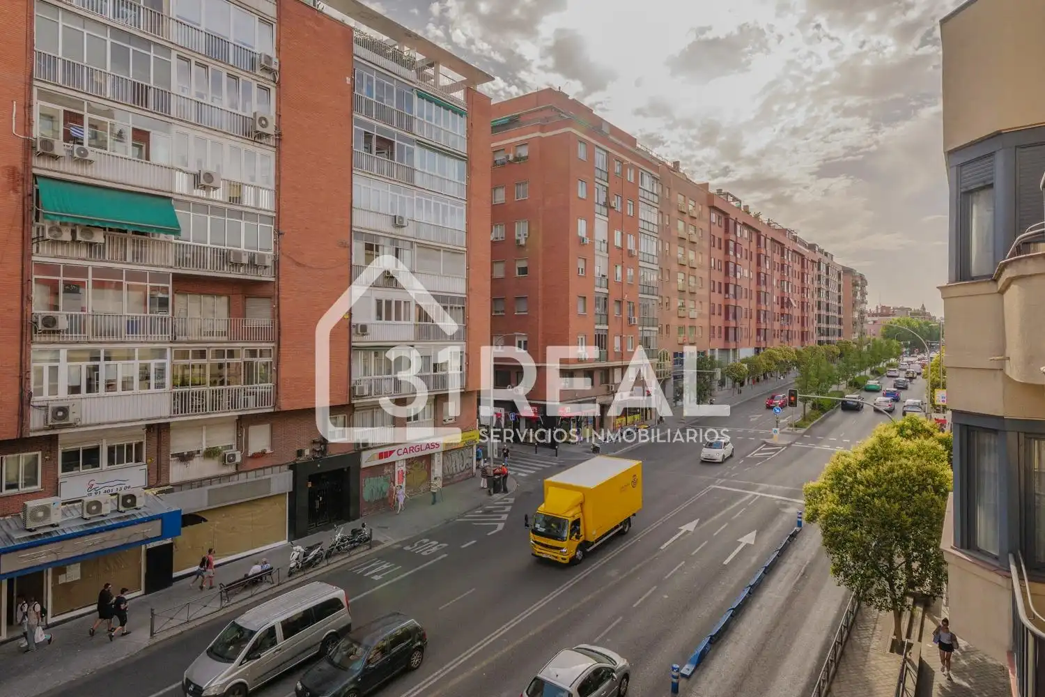 Außenansicht von Wohnung zum Verkauf in Madrid mit Klimaanlage, Heizung und Terrasse