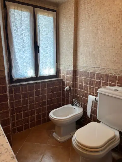 Bany de Casa o xalet de lloguer en Valdoviño amb Moblat, Forn i Rentadora