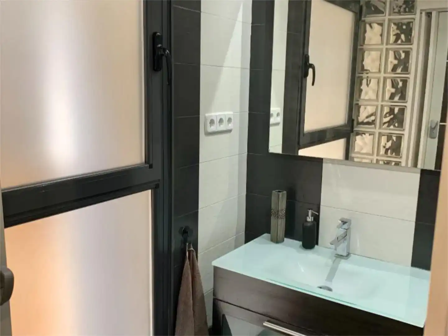 Bany de Loft de lloguer en  Madrid Capital amb Aire condicionat