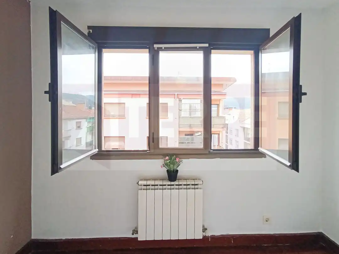 Habitación de Piso en venta en Errenteria con Calefacción y Balcón