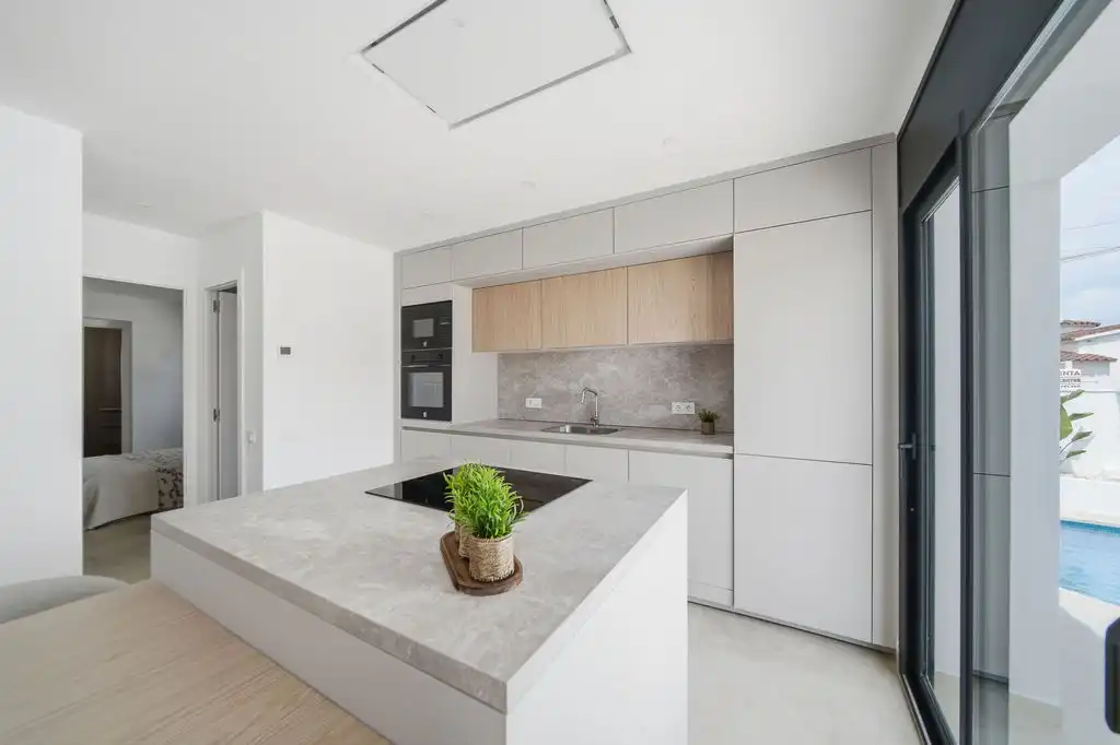 Casa con piscina en venta en Carrer Alberes, imagen 19