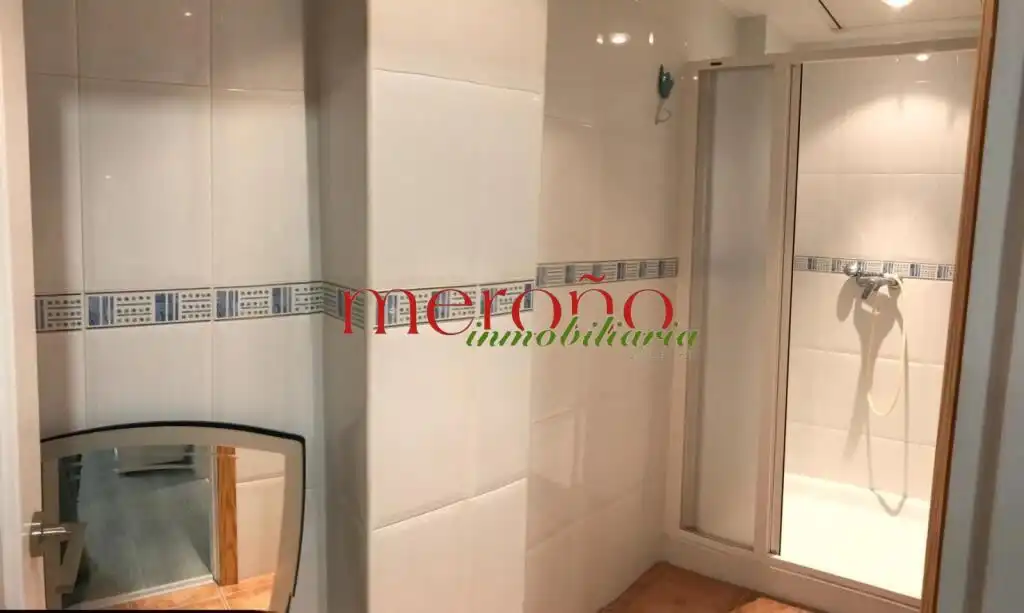 Bany de Local en venda en Elche / Elx amb Aire condicionat
