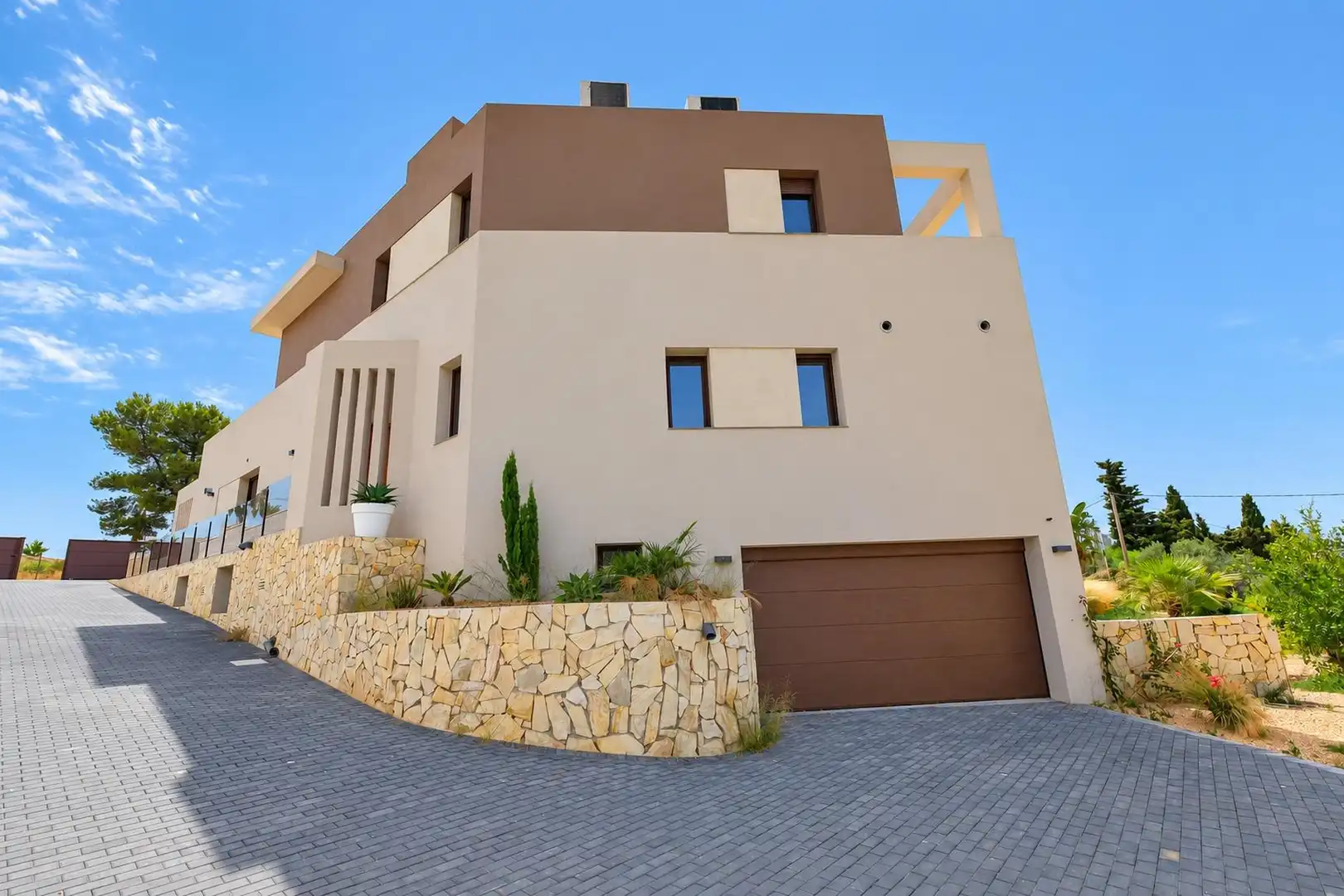 Chalet con piscina en venta en Marisol Park - Ortembach - Los Almendros, imagen 5