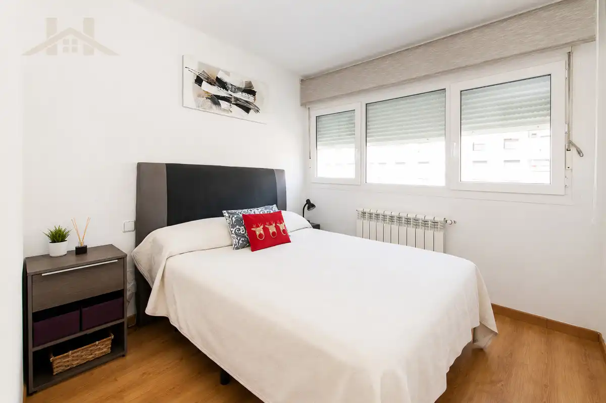 Bedroom of Duplexes for sale in San Sebastián de los Reyes  with Air Conditioner, Heating and Terrace