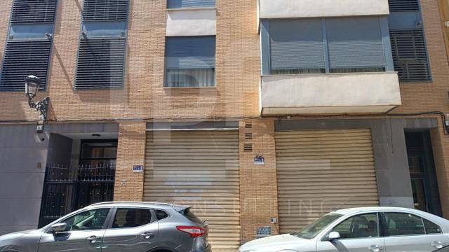 Local comercial en Alquiler en Carrer de Veneçuela en L'Hort de Senabre