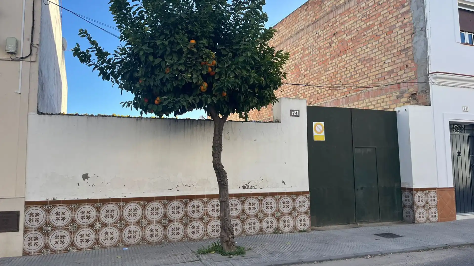 Vista exterior de Casa o chalet en venta en Los Palacios y Villafranca