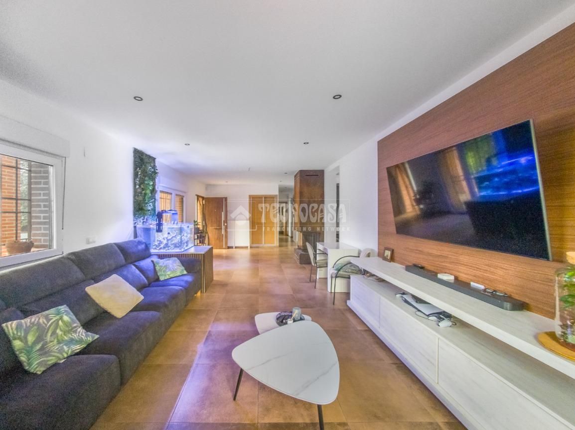 Sala d'estar de Casa o xalet en venda en Nuevo Baztán