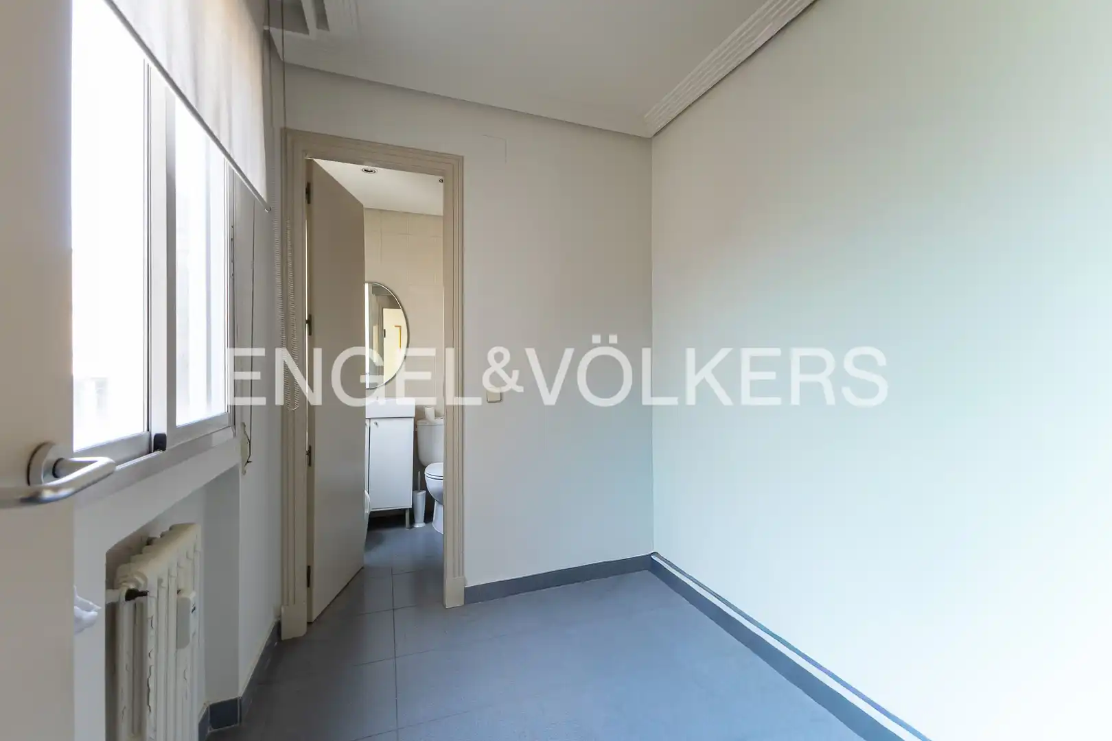 Terrasse von Wohnung zum Verkauf in Madrid mit Klimaanlage, Heizung und Privatgarten