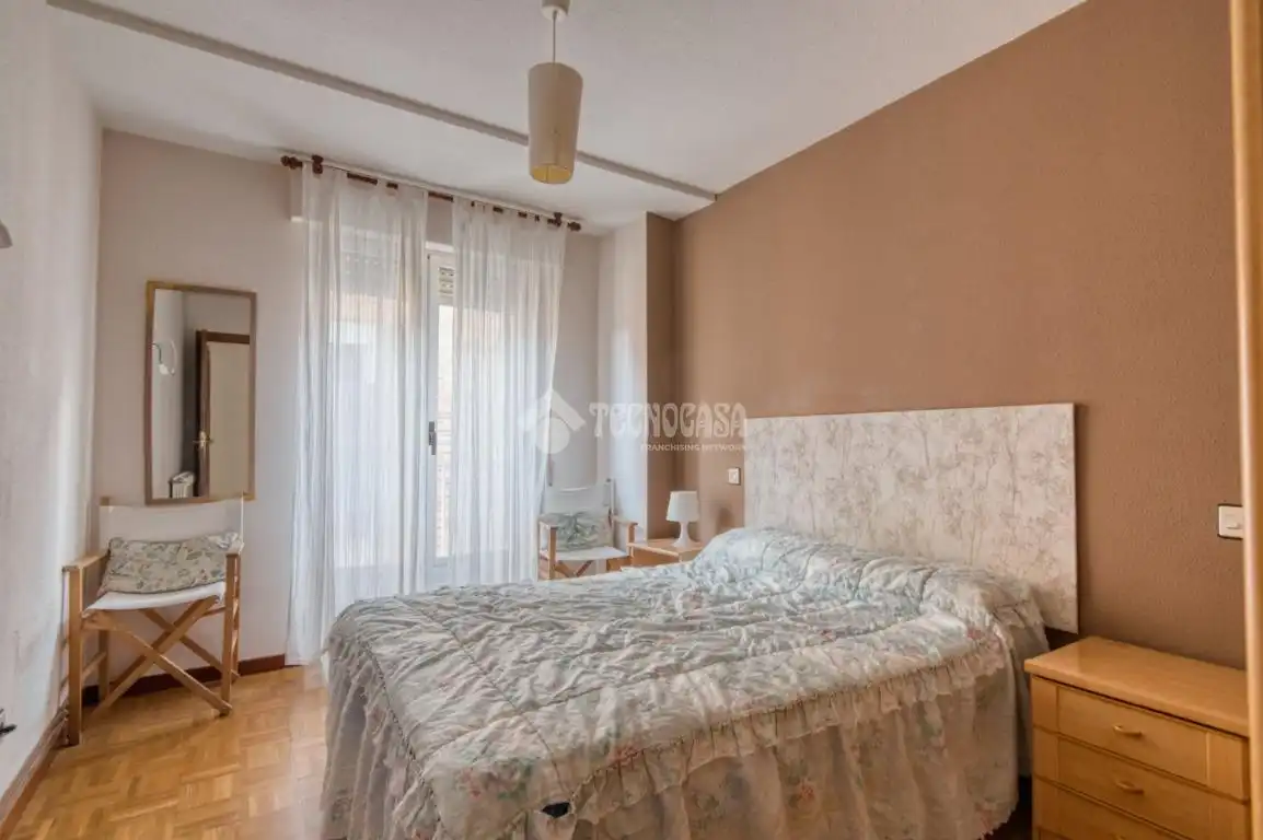 Habitación de Piso en venta en Santa Marta de Tormes con Calefacción y Parquet