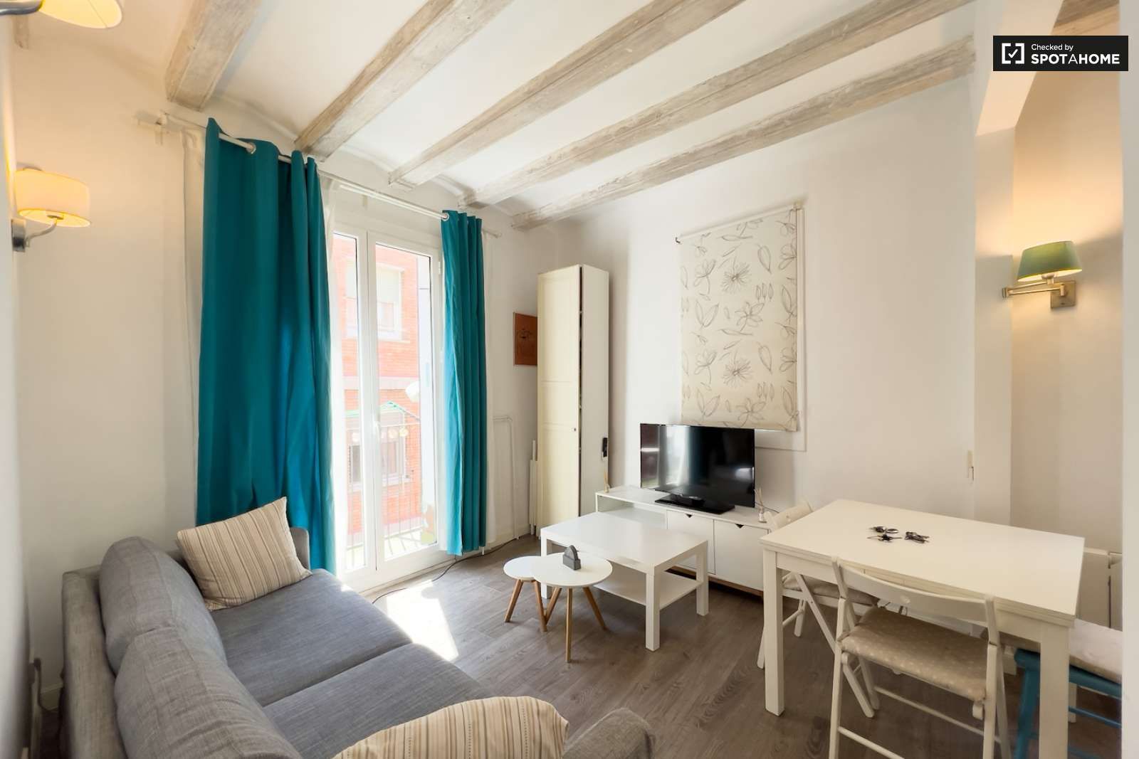 Wohnzimmer von Wohnungen zur untervermieten in  Barcelona Capital mit Klimaanlage, Terrasse und Möbliert