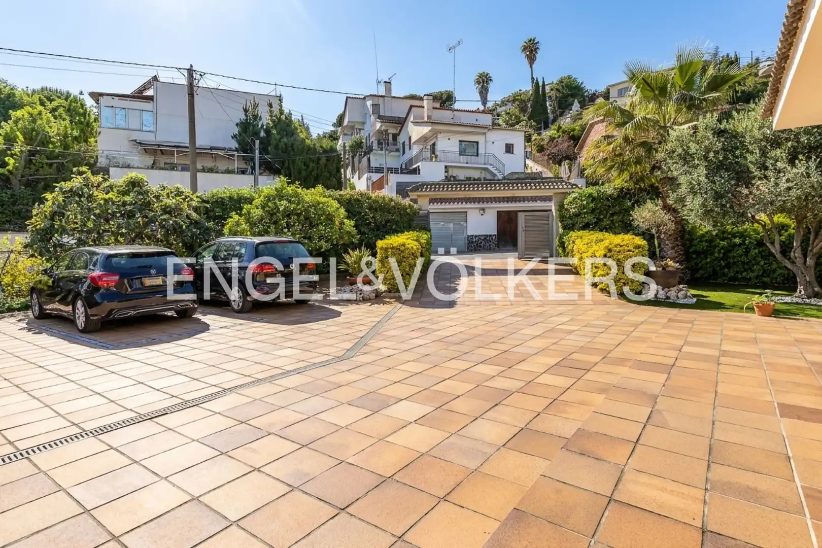 Exterior view of Houses for sale in Sant Cebrià de Vallalta  with Heating, Private garden and Balcony