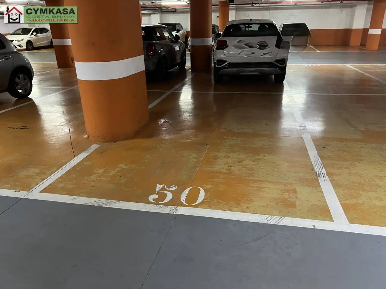 Garatge en venda a Avenida DELS VENTS, 9, Montigalà