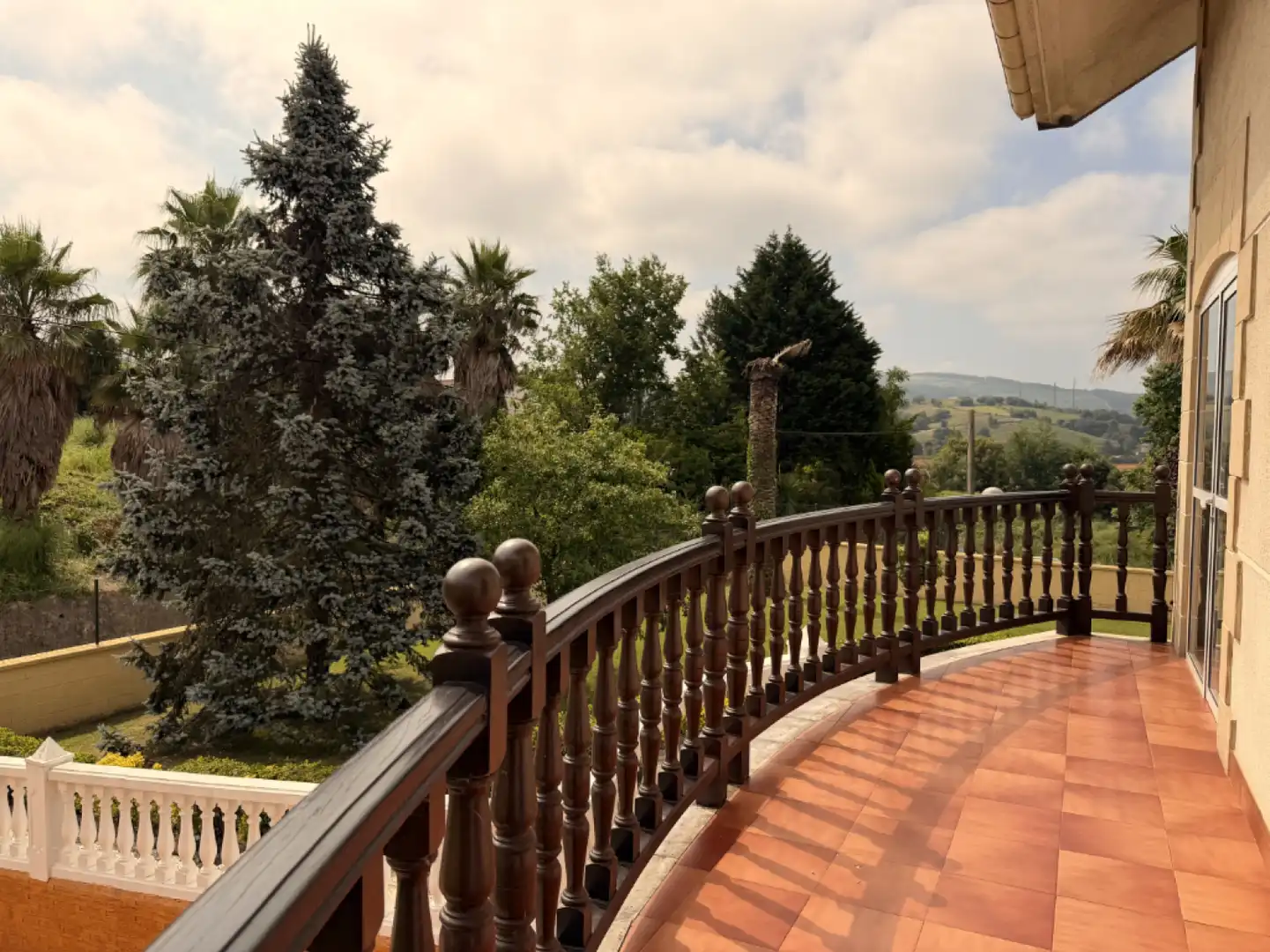 Terrasse von Haus oder Chalet zum Verkauf in Piélagos mit Heizung, Privatgarten und Terrasse
