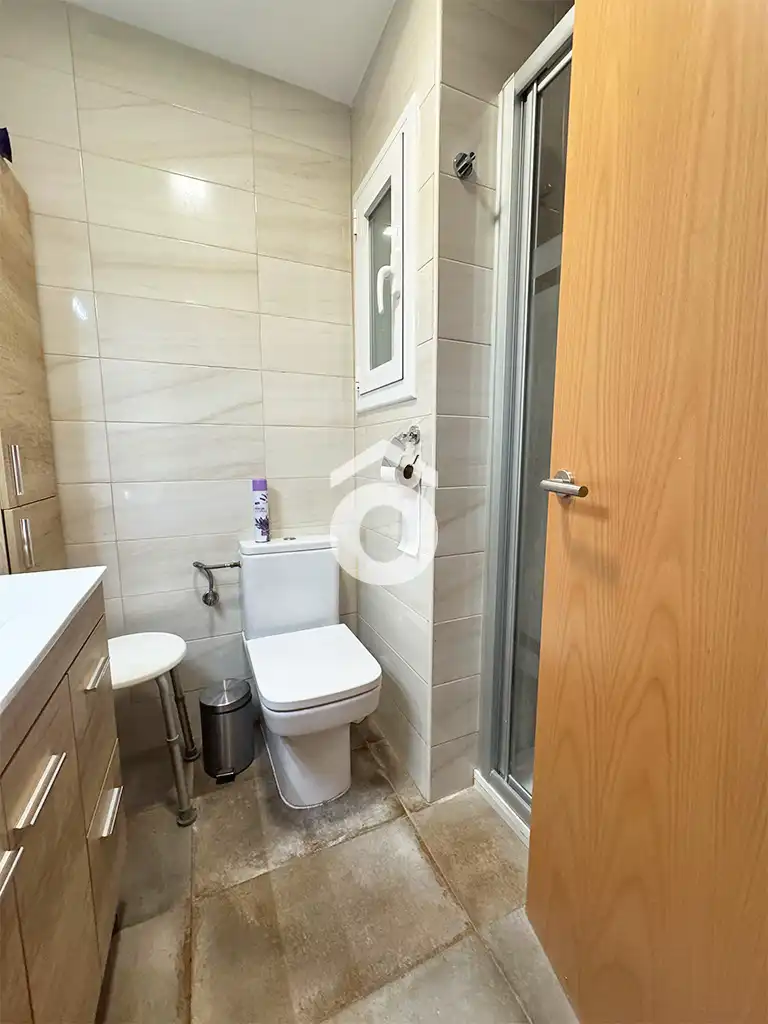 Bany de Pis en venda en Cornellà de Llobregat