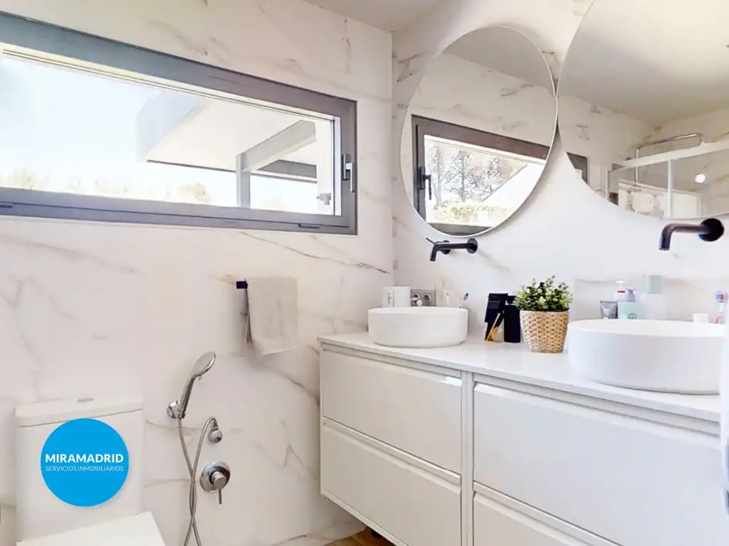 Baño de Casa o chalet en venta en Paracuellos de Jarama con Aire acondicionado