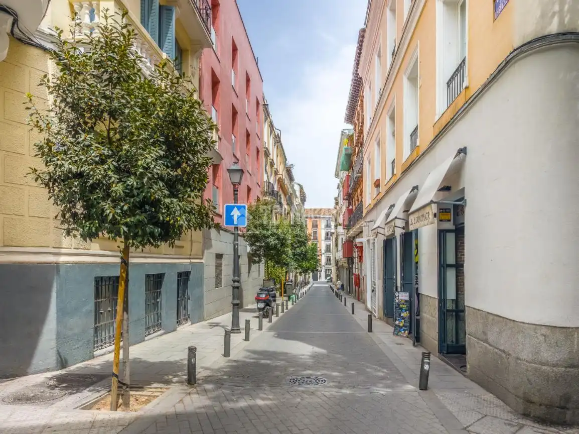 Vista exterior de Piso en venta en Madrid