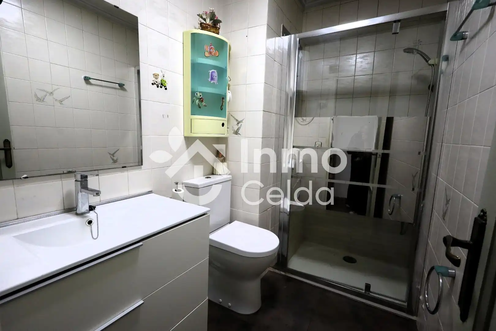 Bathroom of Flat for sale in Xirivella  with Air Conditioner, Heating and Furnished