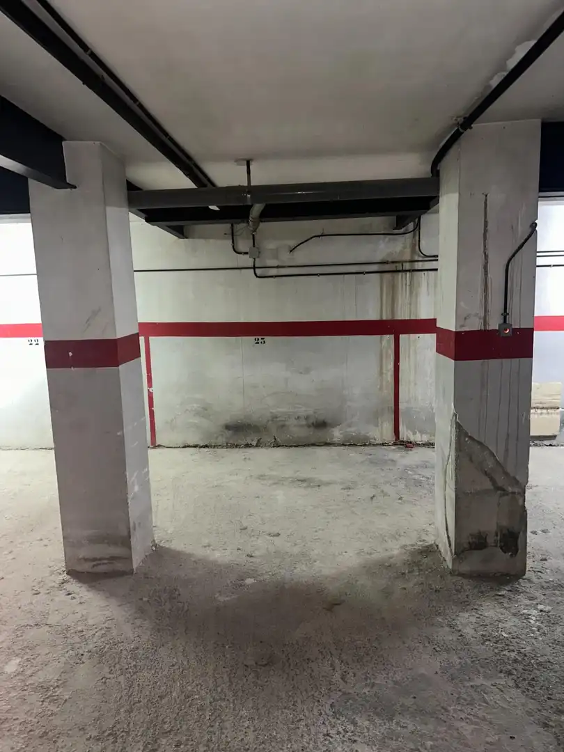 Einzelparkplatz zum Verkauf in Carrer Carrer Clos