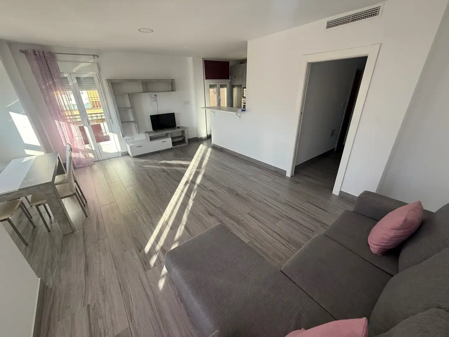 Piso de alquiler en Avenida Granada, Belén - San Roque