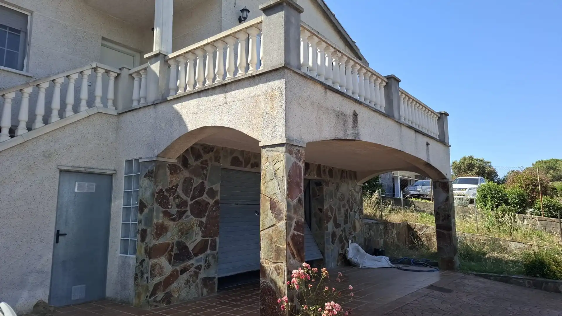 Vista exterior de Casa o chalet en venta en Vallirana con Aire acondicionado, Calefacción y Terraza