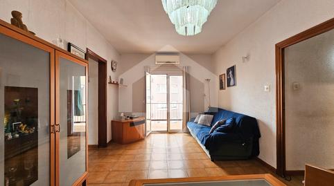 Foto 2 von Wohnung zum Verkauf in Passeig de Fabra I Puig, El Turó de la Peira,  Barcelona Capital