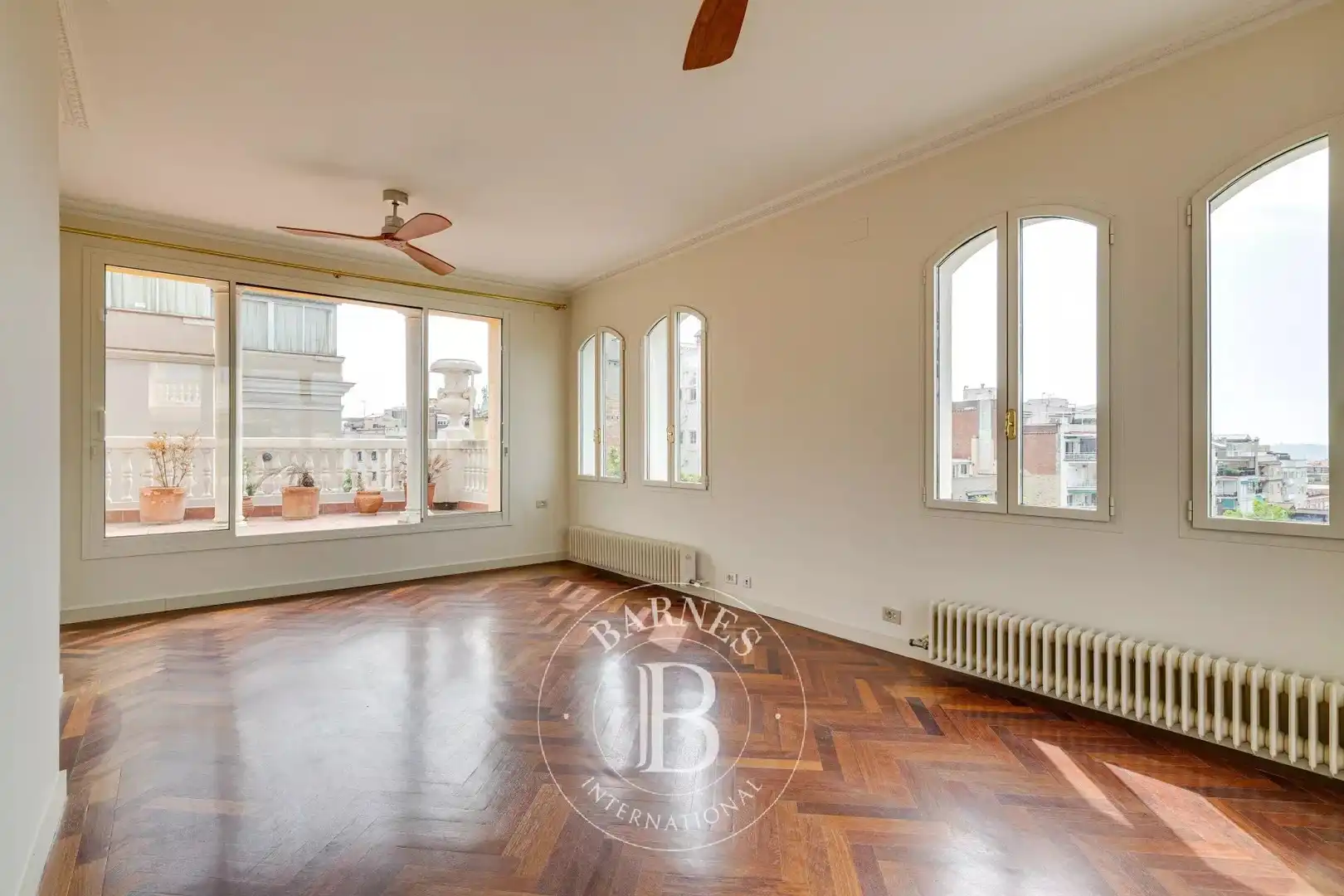 Wohnzimmer von Wohnung zur Miete in Barcelona mit Klimaanlage, Heizung und Terrasse