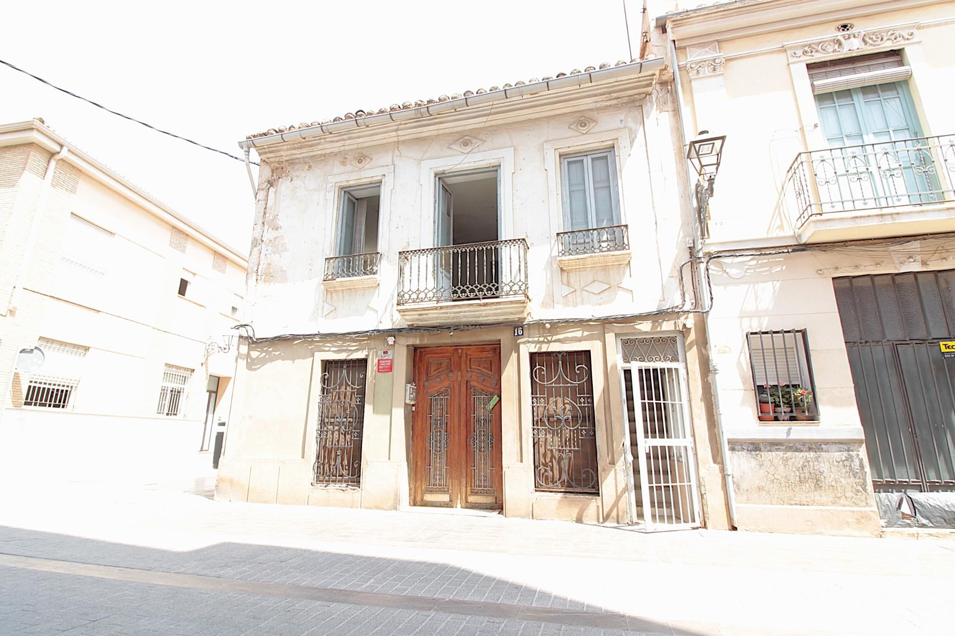 Exterior view of Flat for sale in  Valencia Capital  with Terrace and Balcony