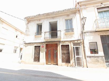 Vista exterior de Pis en venda en  Valencia Capital amb Terrassa i Balcó