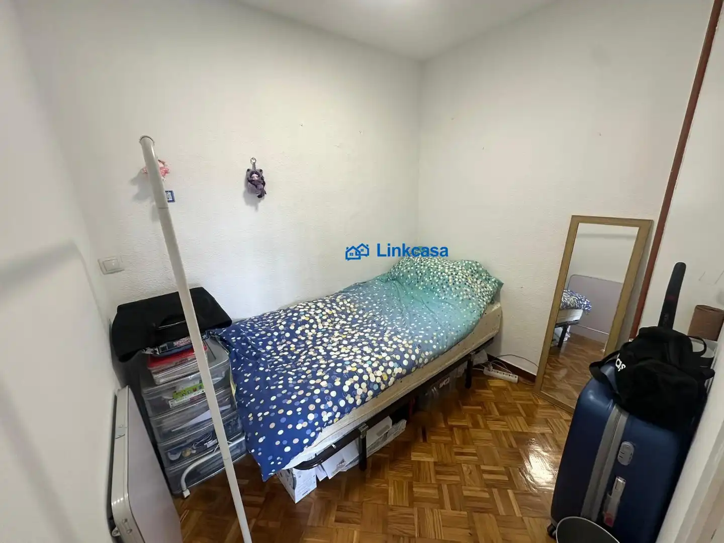Habitación de Piso en venta en Madrid con Terraza