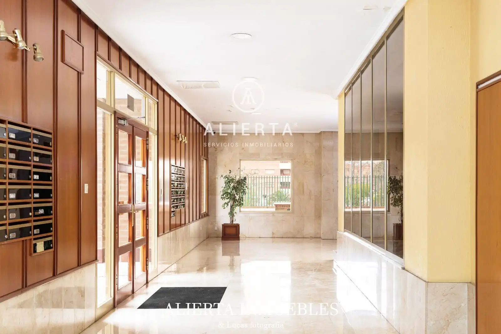 Piso en venta en Zaragoza con Aire acondicionado, Calefacción y Terraza