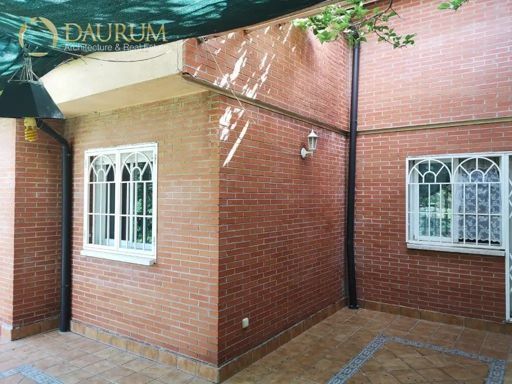 Vista exterior de Casa o chalet en venta en Rivas-Vaciamadrid