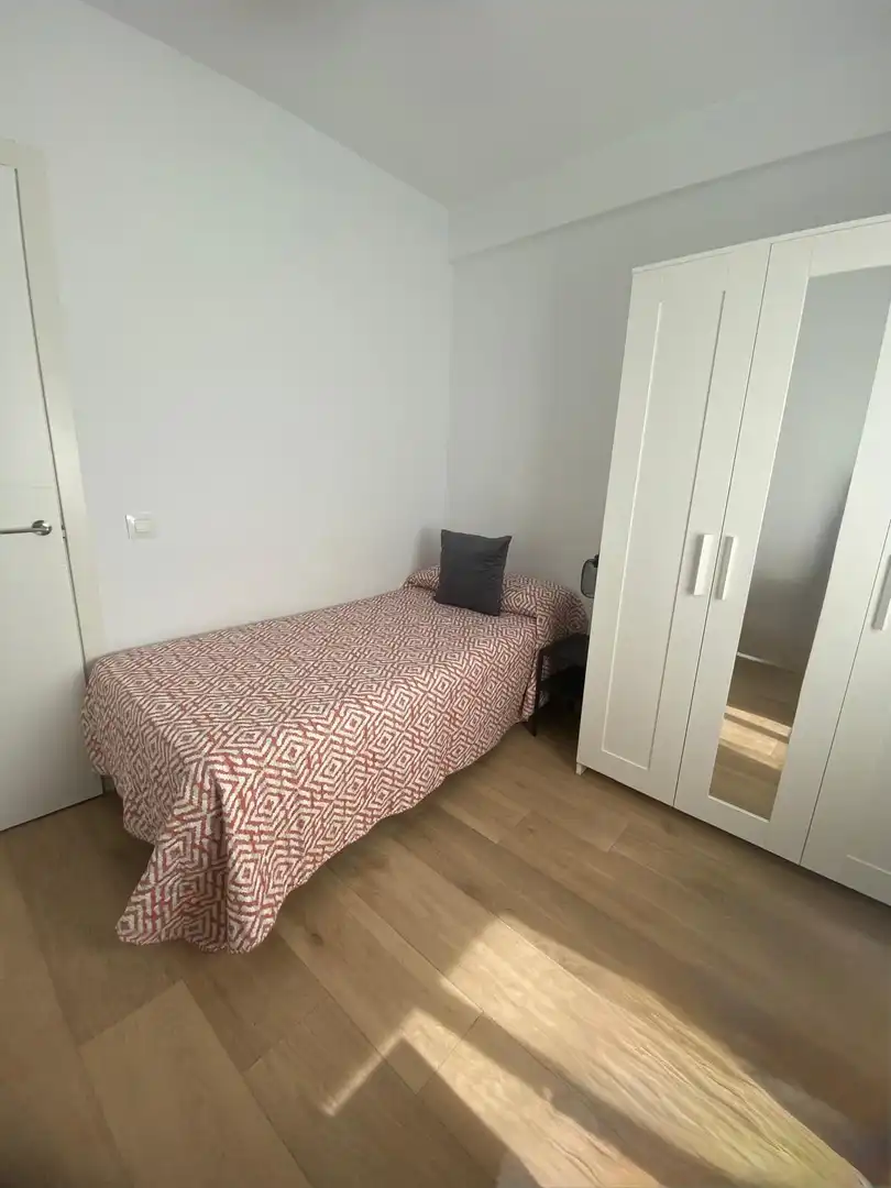 Wohnung zur Miete in Calle TAMBRE, El Plantinar – Avda. La Paz - El Juncal
