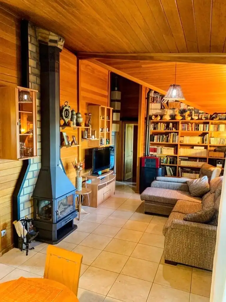 Sala de estar de Casa o chalet en venta en Teruel con Calefacción, Jardín privado y Parquet