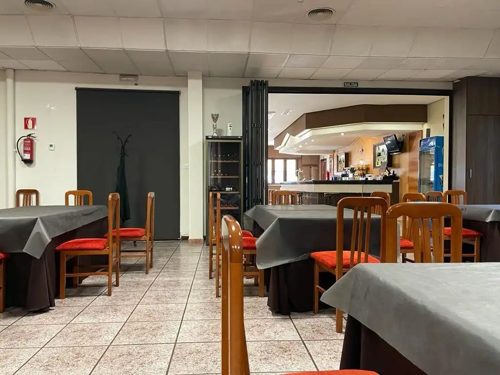 Local comercial en venta en El Carpio, imagen 5