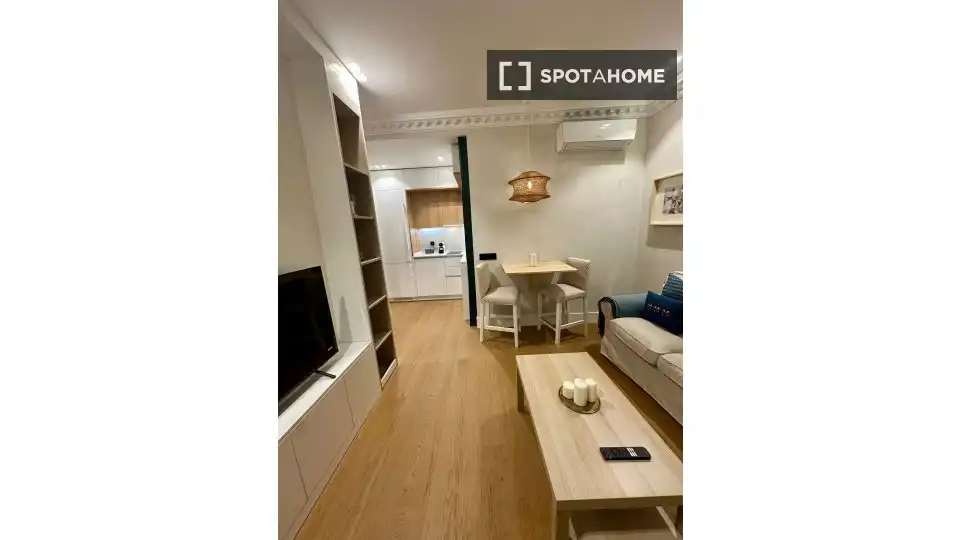Flat to rent in Centro, imagen 4