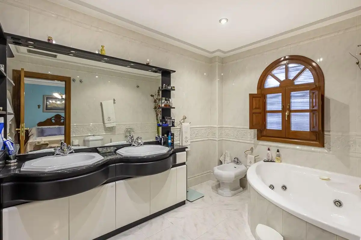 Casa con piscina en venta en Calle ZACATIN, imagen 19