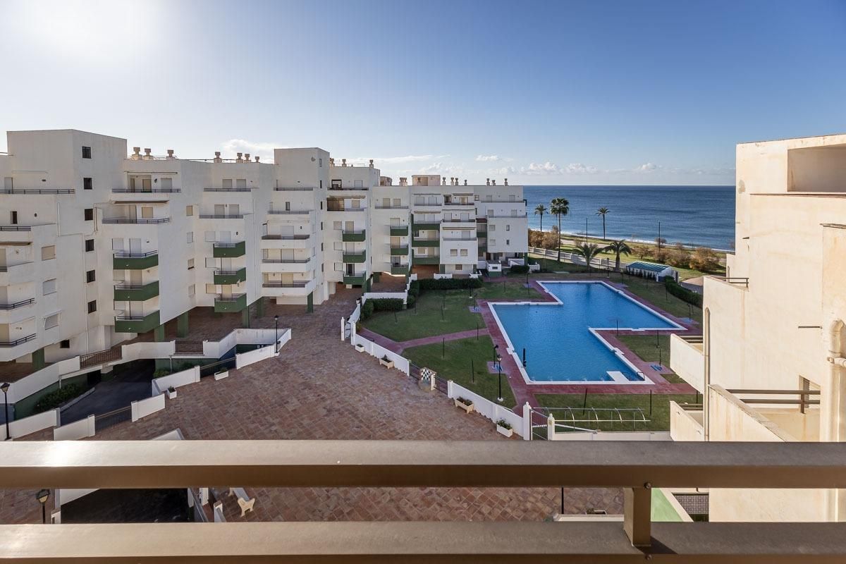 Bedroom of Flat for sale in Salobreña  with Air Conditioner, Heating and Private garden