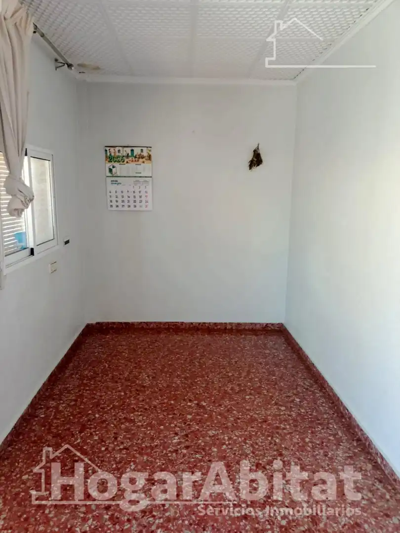 Ático en venta en Algemesí con Terraza, Trastero y Amueblado