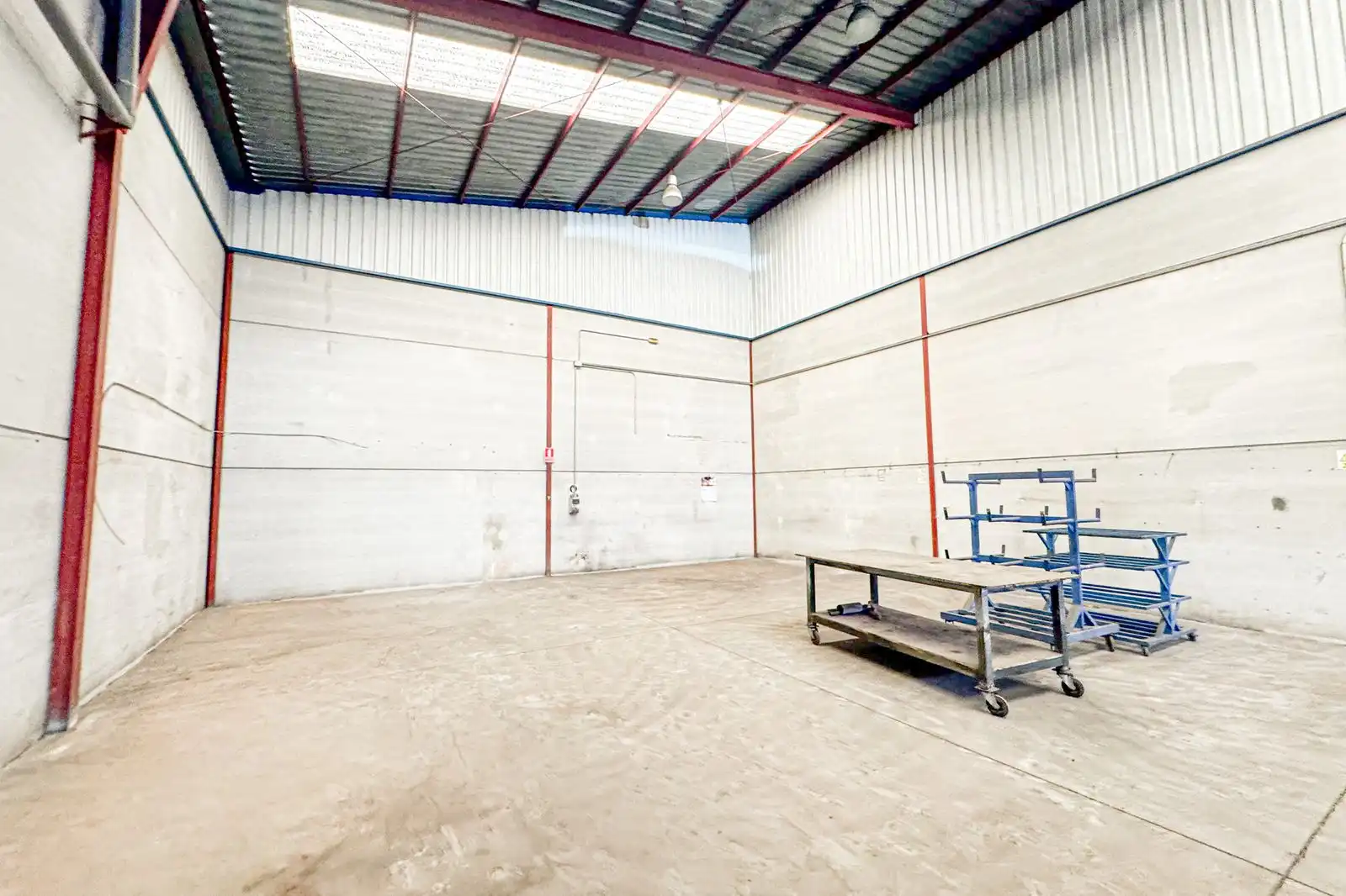 Industrial buildings for sale in Almería