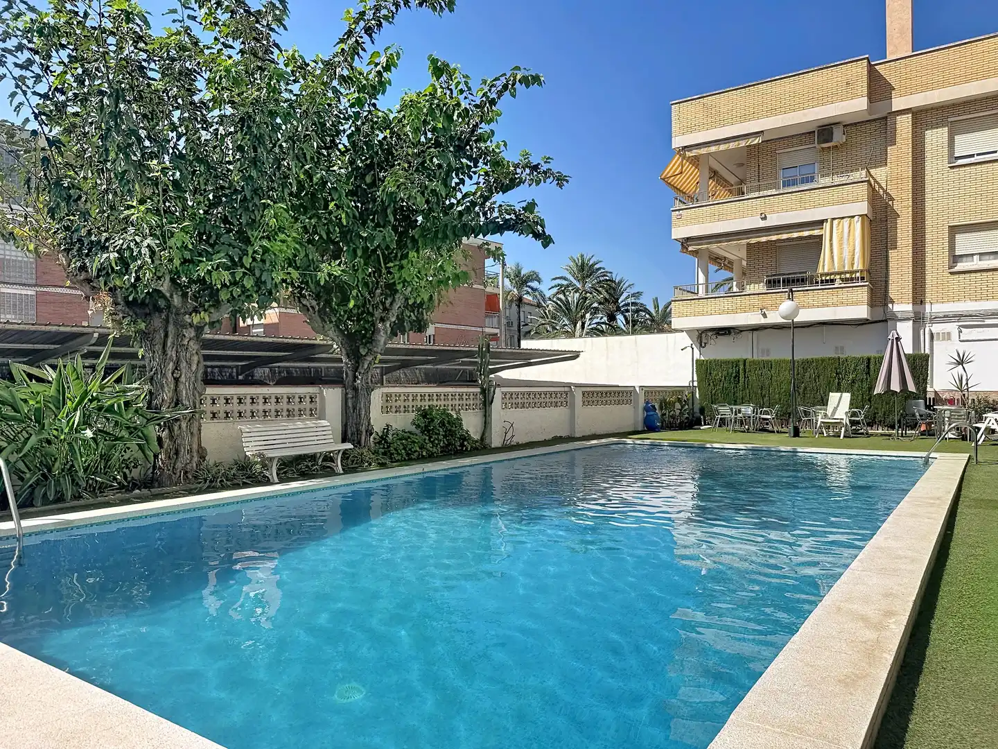 Wohnung mit Pool zum Verkauf in Lluminetes