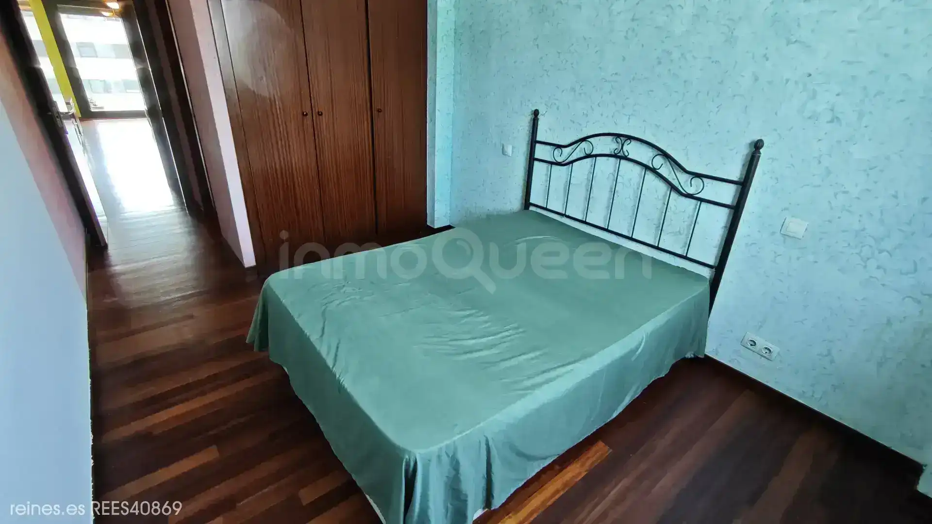 Bedroom of Flat for sale in El Astillero    with Heating, Terrace and Furnished