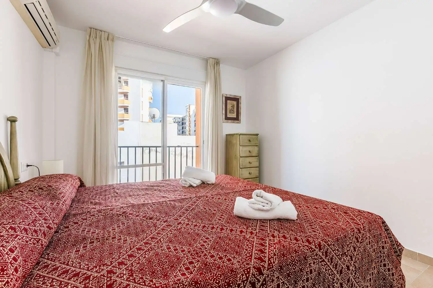 Bedroom of Duplexes for rent in Vélez-Málaga  with Air Conditioner, Heating and Furnished